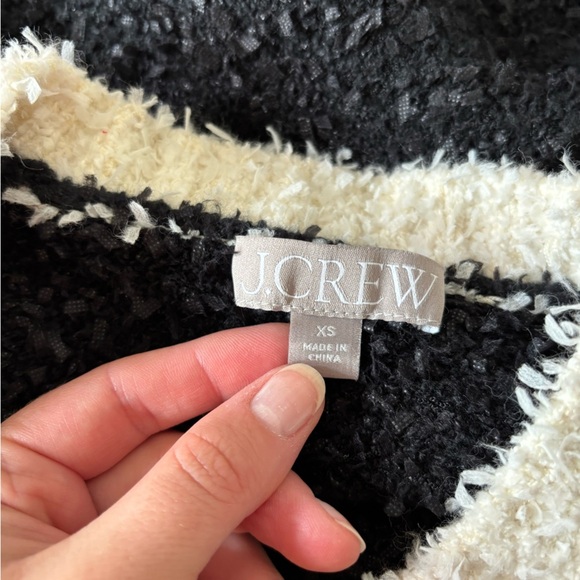NWOT J. Crew Longer Sweater Lady Jacket in Textured Contrast Yarn Size XS - Picture 3 of 10